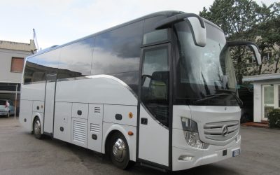 Autobus Turismo Mercedes Ateco Cruiser